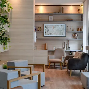 https://novotel-frankfurt-city.frankfurtammainhotels.com