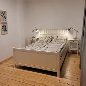 Apartment Ruhige, Kleine In Weyhe, Naehe Bremen