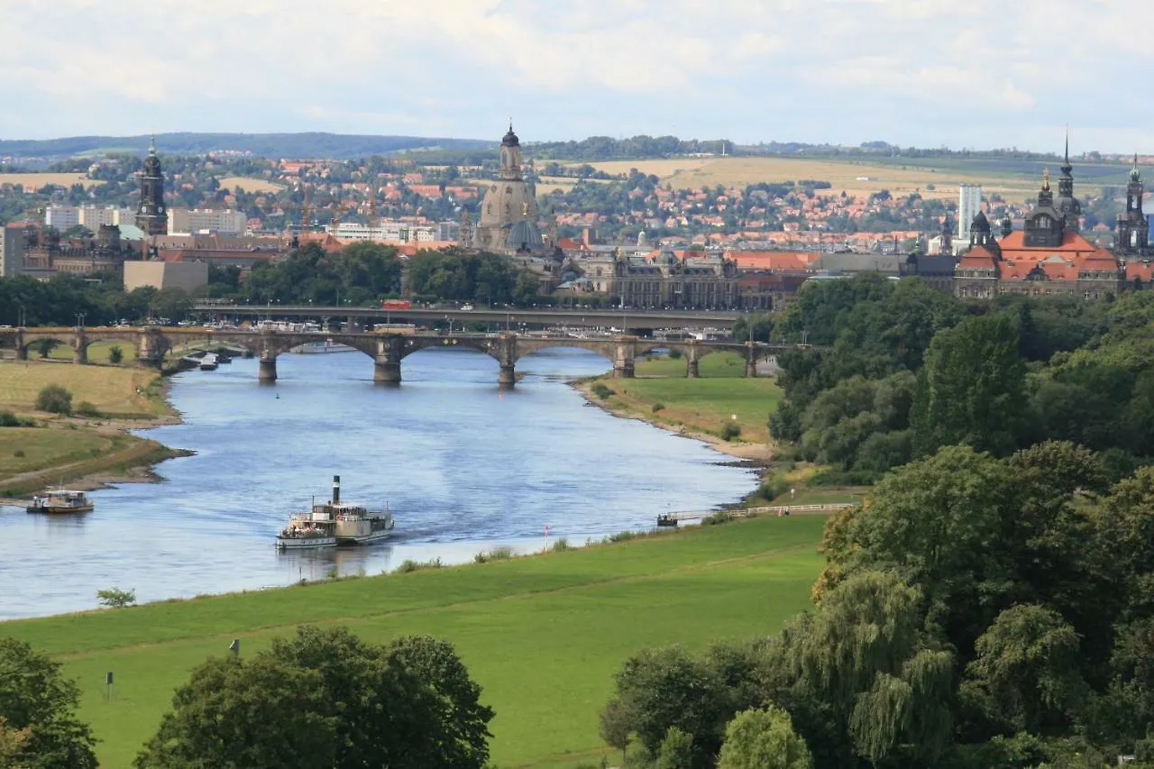 Guest house Hotel Am Waldschloesschen - Brauhaus Dresden